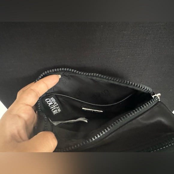 Authentic Versace Jean Couture Camera Bag - Picture 9 of 9